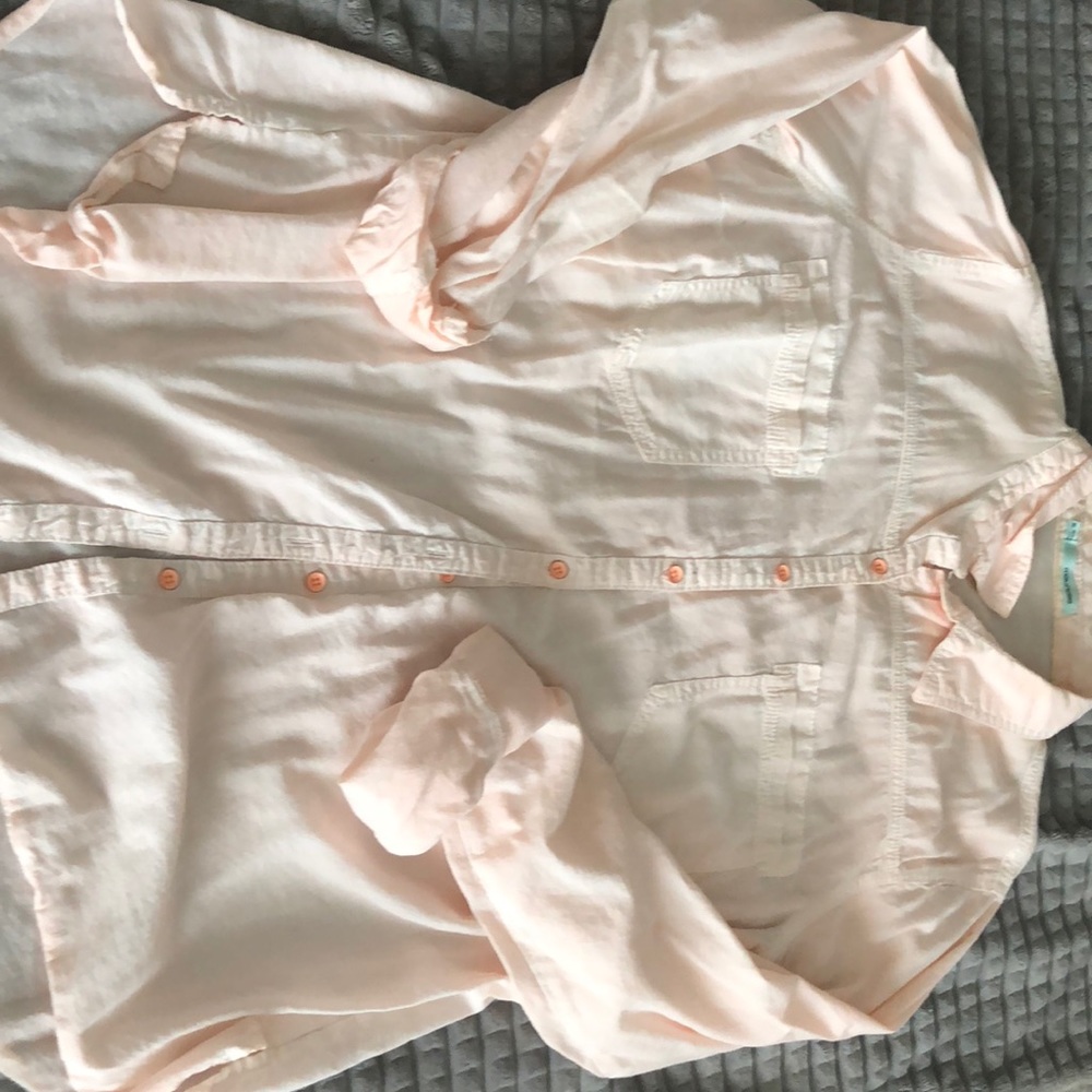Maurice’s long sleeve lightweight shirt